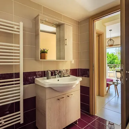 Seaside Wonder Armonia - A Step Away To The Beach Avía