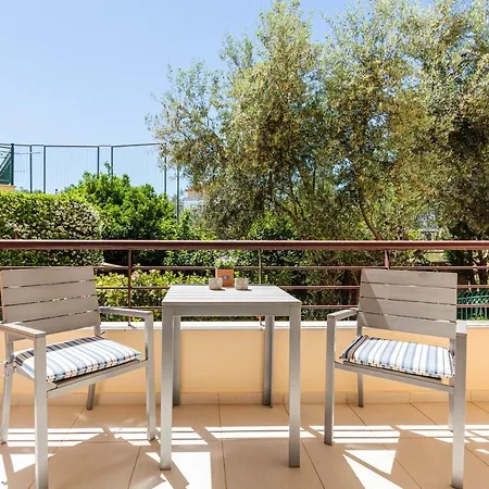Apartment Seaside Wonder Armonia - A Step Away To The Beach Avía